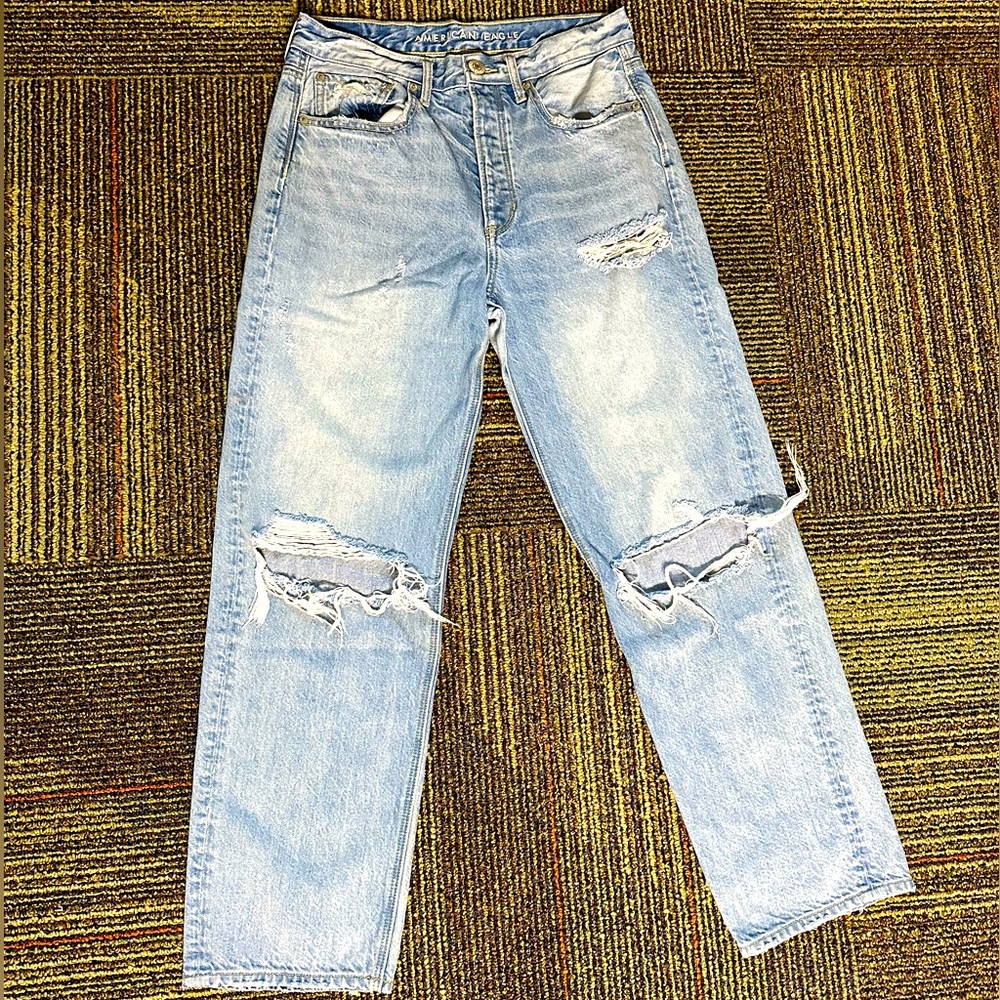 American Eagle 90s Boyfriend Jeans